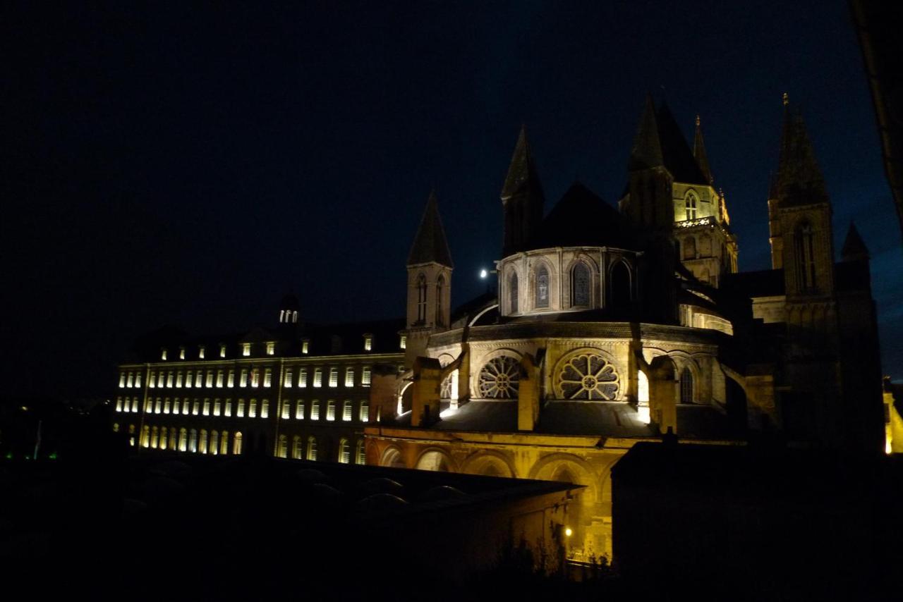 Les Chambres De L'Abbaye Caen Exterior photo